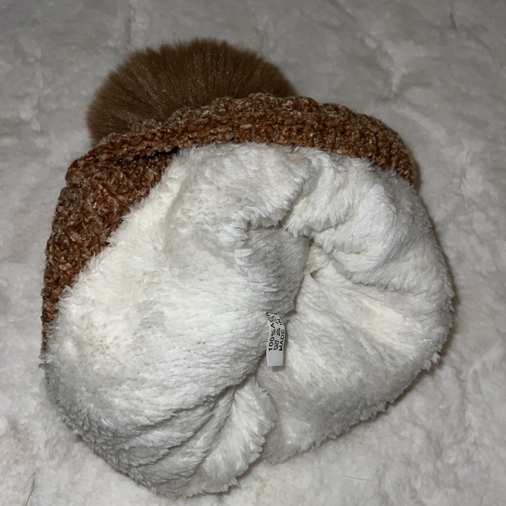 Beanie - Picture 2 of 2